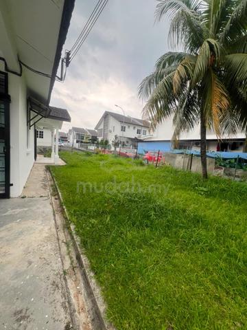 Single Storey Corner Lot | Taman Scientex, Pasir Gudang | 3R2B | 1