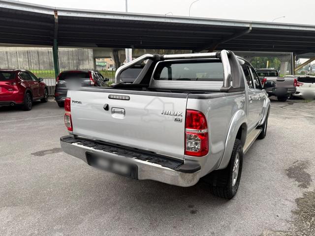 2014 Toyota HILUX 2.5 DOUBLE CAB 4X4 (A) - 4