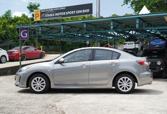 2012 Mazda 3 1.6 SPORT SEDAN 1 OWNER LOW KM - 2