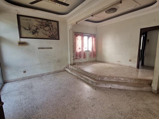 Permas Jaya @ Double Storey End Lot Original Unit 1