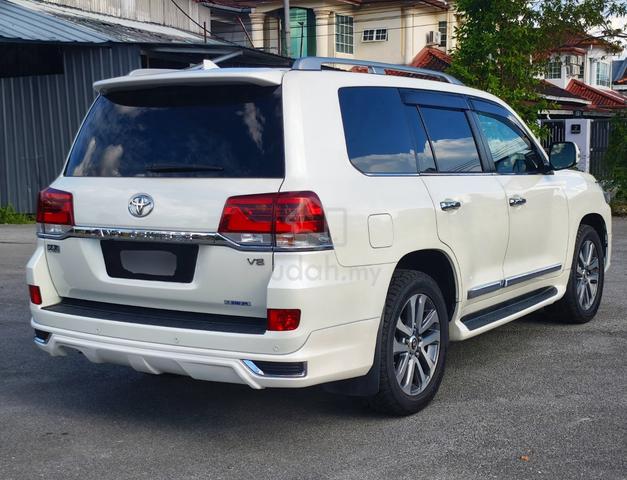 2018/2022 LAND CRUISER Toyota LANDCRUISER 4.6 ZX - 4