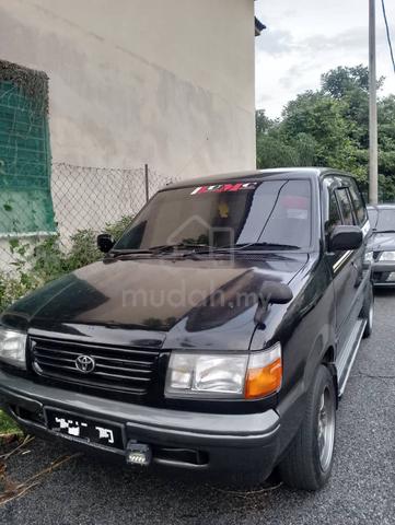 2000 Toyota UNSER 1.8 GLi (A) - 1