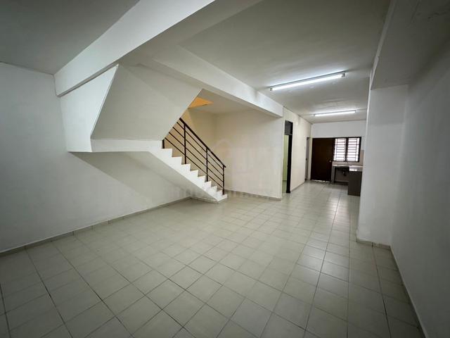 Taman Scientex Pasir Gudang , Jalan Merpati , Full Loan Cash Out Unit 1