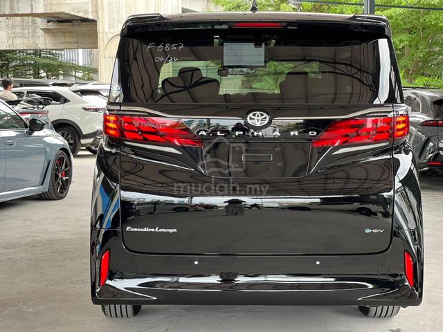 2025 Toyota ALPHARD EXECUTIVE LOUNGE *HYBRID - 4