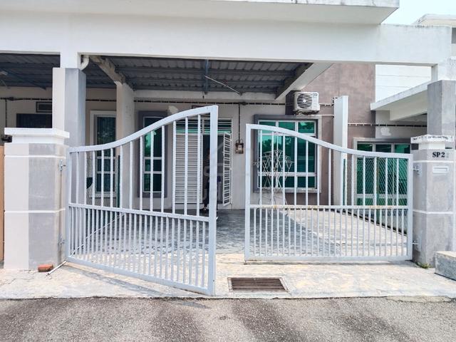 Rumah Teres Setingkat 20 x 70 untuk dijual 1
