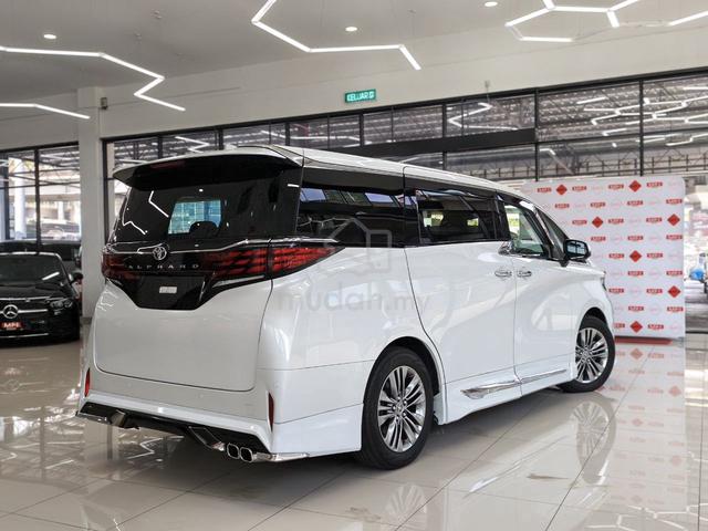 2023 Toyota Alphard Z 2493 Cc Pearl White  - 2