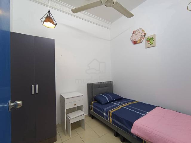 Room AVAILABLE for rent at Mentari Court Apartment 1