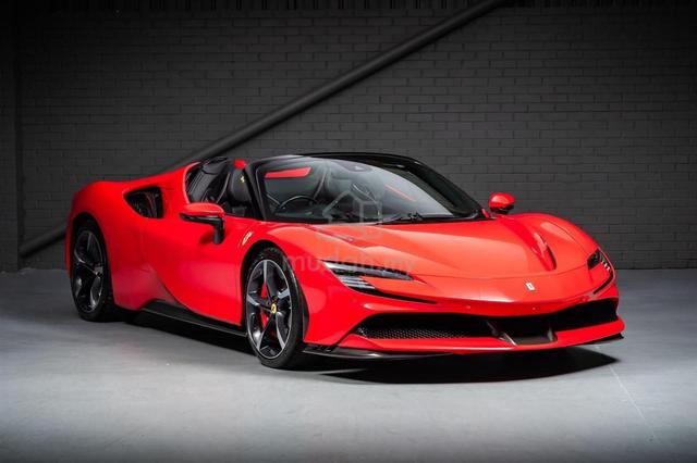 2022 Ferrari SF90 4.0 STRADALE V8 (A) - 2