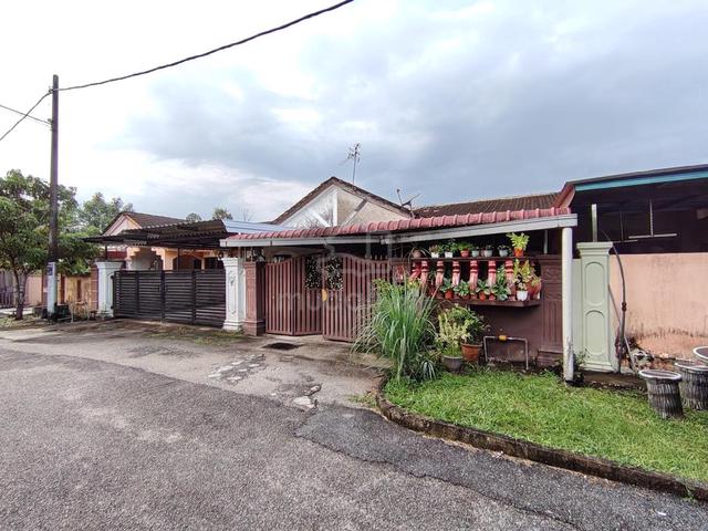 (Open Facing) Taman Mawar, Pasir Gudang Johor 1