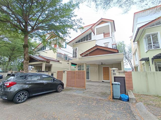 BUNGALOW TIGA TINGKAT||Seksyen 4 Shah Alam||HIGH CEILLING!!! 1