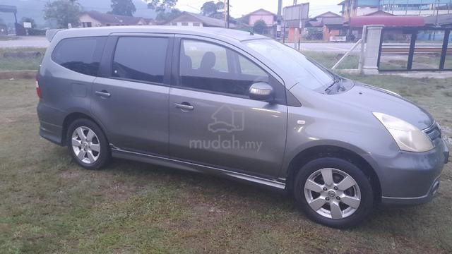 2011 Nissan GRAND LIVINA 1.6 CLASSIC/COMFORT MC - 1