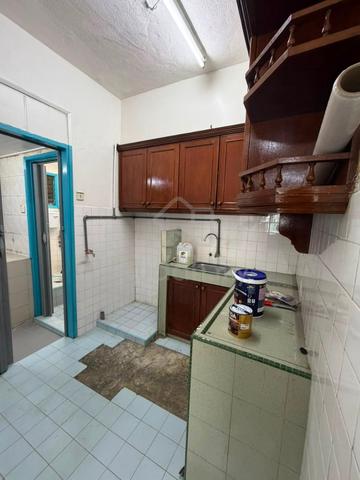 Taman Daya Shop Apartment 1