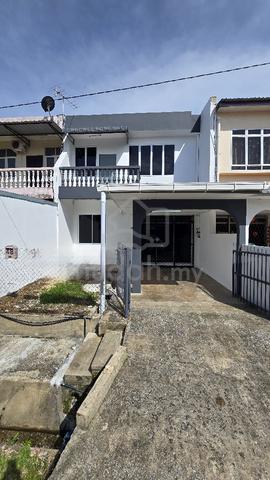 Double storey terrace house at sunny hill 1