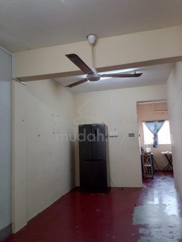 Seroja Apartment (Taman Tasik Jaya) 1