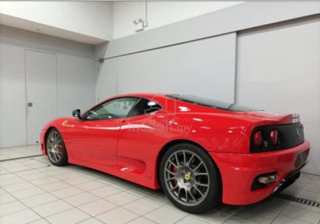 2004 Ferrari 360 Challenge Stradale with 8000KM - 2