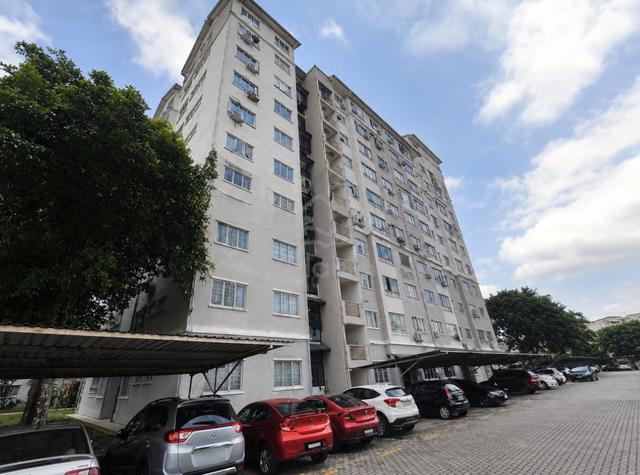 Bangi Idaman Apartment 1