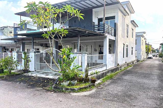 END LOT & FULLY RENO, Teres 2 Tingkat, RUMAH LUAS , Taman Kota Jaya 1