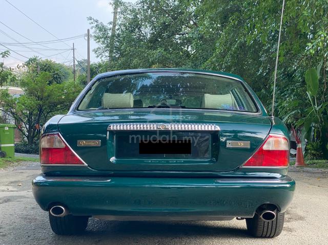 1999 Jaguar Daimler 4.0 L V8 LWB - 4