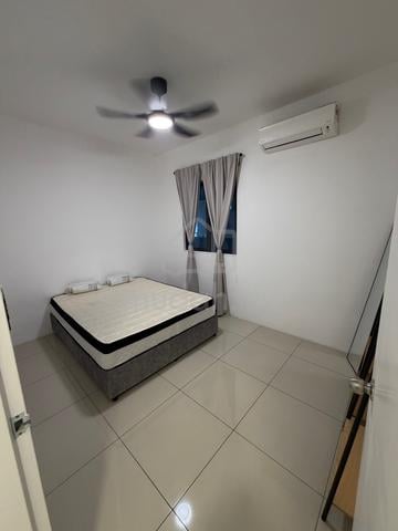 Bilik Sewa Bujang Medium di Vista Sentul 1