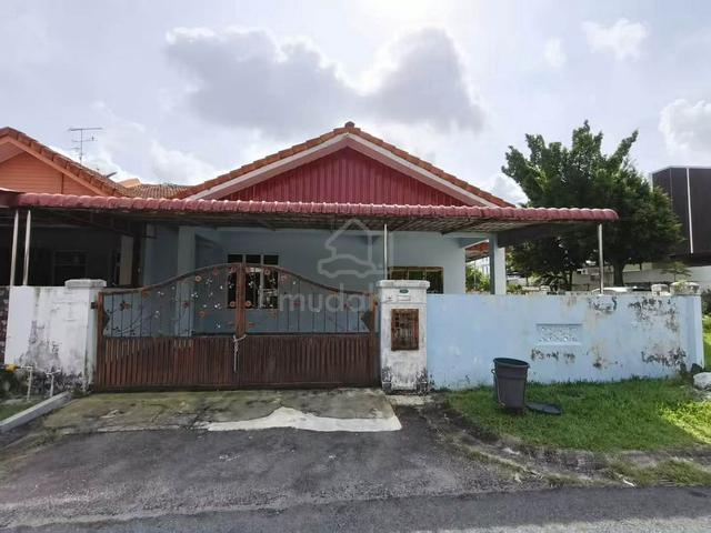 mutiara rini skudai corner lot terrace southwest freehold 1