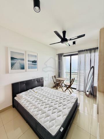 Fully Furnished Big Room with Balcony in Simpang Ampat (GIRLS ONLY) 1
