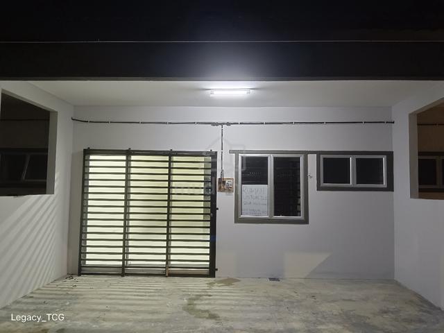 RUMAH UNTUK DISEWA Residensi Lagenda Tropika, Tapah. ( RUMAH BARU! )  1