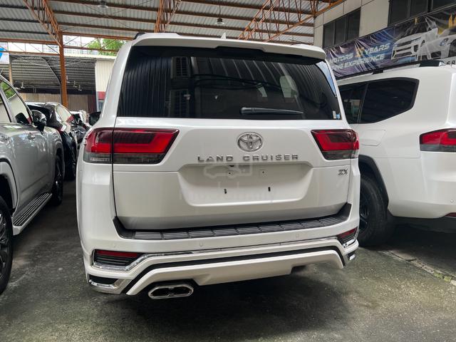 [FULL SPEC] 2023 Toyota LANDCRUISER 3.5 ZX (A) - 4