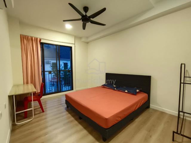 Fully Furnish 3Bed 2Bath Monet Garden Townhouse Sepang For Rent 1