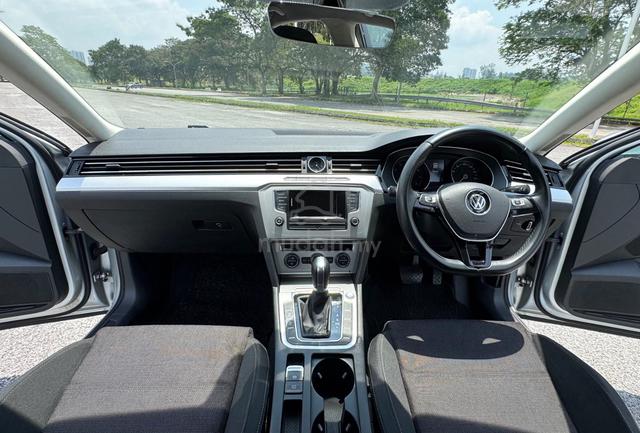 2018 Volkswagen PASSAT 1.8 280 TSI COMFORTLINE (A) - 5