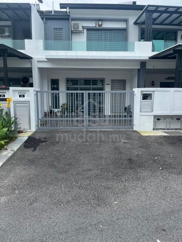 Sale-FREEHOLD, Double Storey House, at Sempurna Damai, Semenyih 1