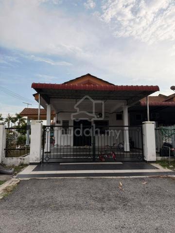 [CONER] Single Storey Taman Matahari Indah Senawang 1