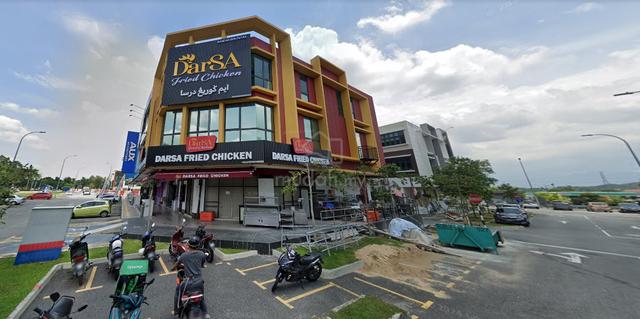 Corner Facing Main Road 7,038 sqft Bandar Seri Putra 3 Storey Shoplot 1