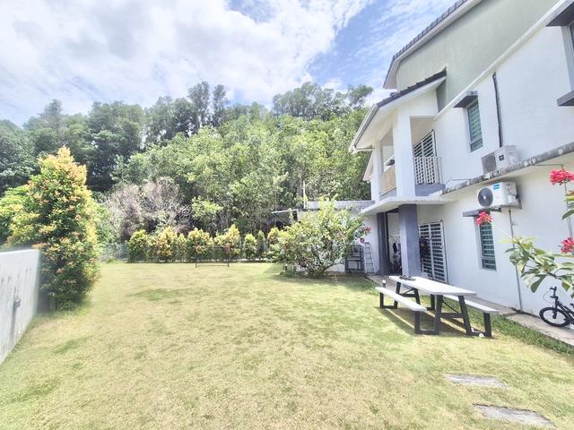 (TANAH LUAS) CORNER Double Storey, Laman Orkid Nilai Impian 1