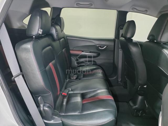 2022 Honda BR-V 1.5 V Spec 1Owner Like New - 5