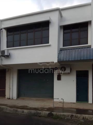 One Half Storey Link Factory Jalan Bukit Seri Alam 1