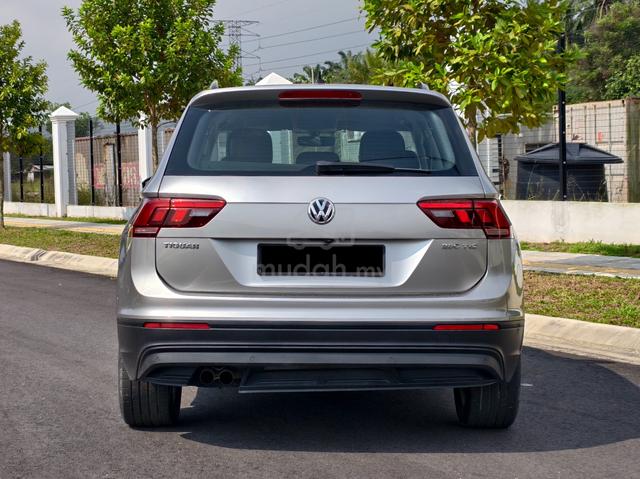 {2017}Volkswagen TIGUAN 1.4 HIGHLINE (A) SUV F/Lon - 3