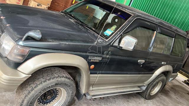 1995 Mitsubishi PAJERO 2.5 L047 (A) - 4