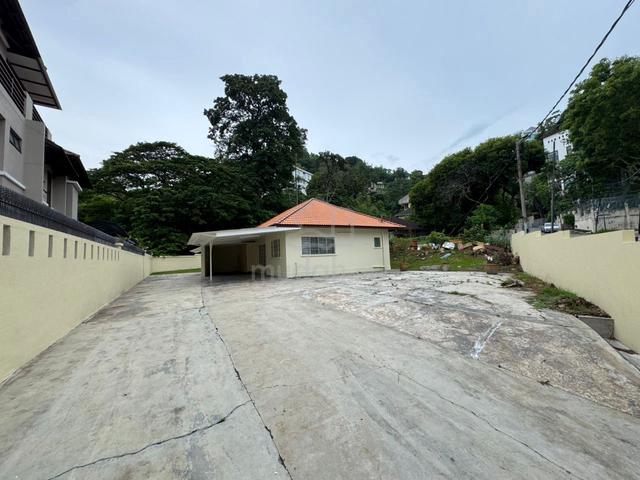 Bungalow Tanjung Bunga Hillside 7200sf Big Compound 1