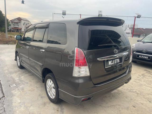 2009 Toyota INNOVA 2.0 G FACELIFT (A) - 4