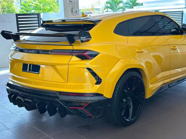 2019 Lamborghini URUS V8 4.0 (A) - Mansory Kit - 2