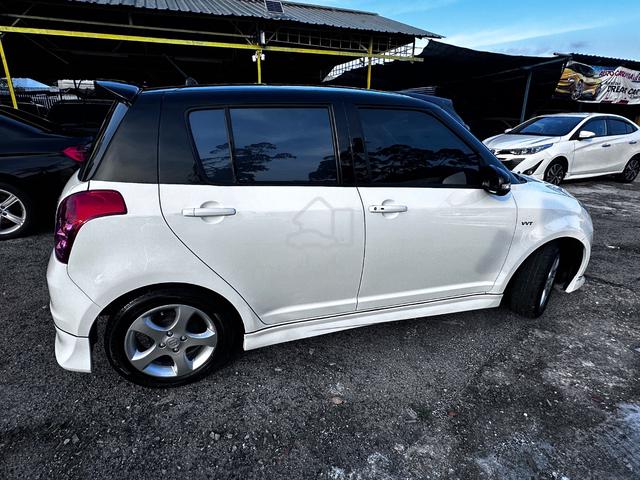 Suzuki SWIFT 1.5 Full spe (A)BODYKIT/LEATHER SEAT - 3