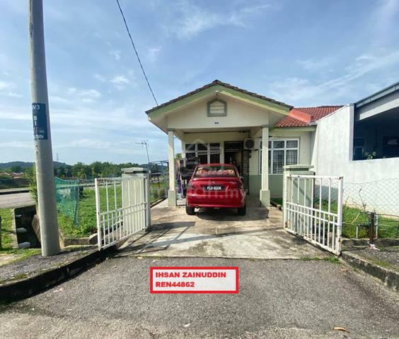 CORNER LOT💥FACING PADANG❗3🛏️🔥FULLOAN❗ Amanjaya Zon Kemboja Spice 1