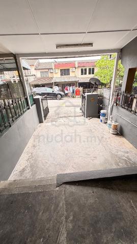 FREEHOLD 2-Storey Terraced House in Taman Sri Gombak 1