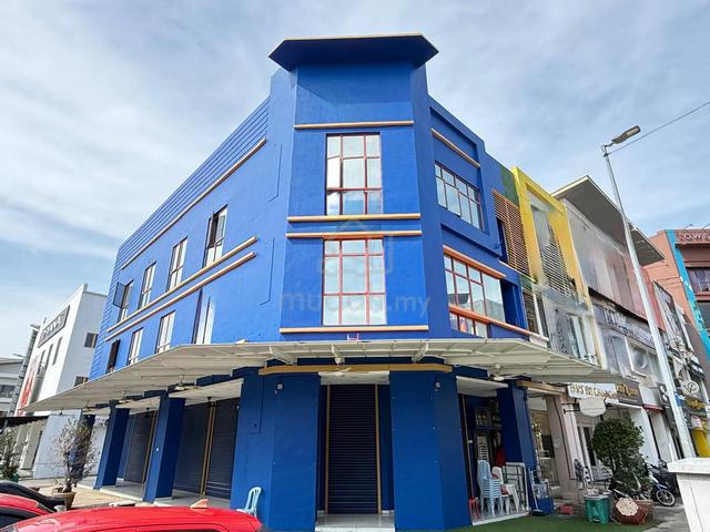Corner 3 Sty Shop Office 30x75 Seksyen 7 Shah Alam for Rent 1