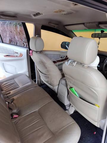 Toyota INNOVA 2.0 G (M) - 4