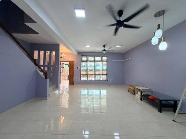 Jalan Ceria Nusa Indah Iskandar Puteri 1