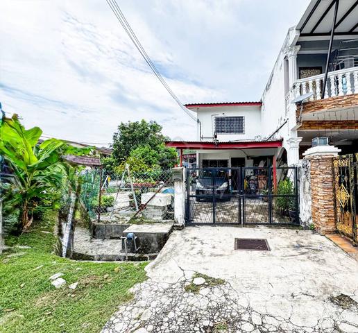 For Sale - Corner Lot 2 Storey Taman Rasmi Jaya, Ampang 1
