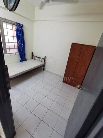 Air con small room wangsa metroview condo, LRT WANGSA MAJU 1