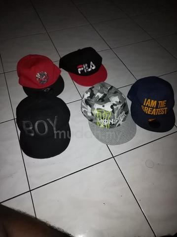 Hats - photo 2 of 3