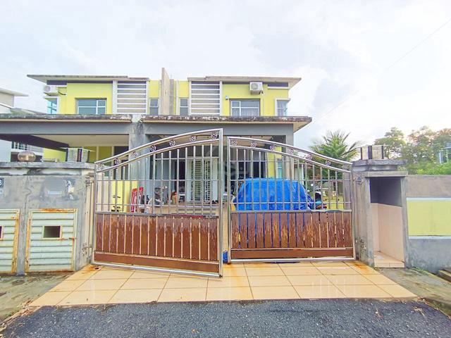 Double Storey SEMI DETACHED CORNER LOT, Warisan Puteri, Sikamat 1
